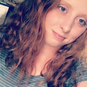 Meet your Posher, Candace